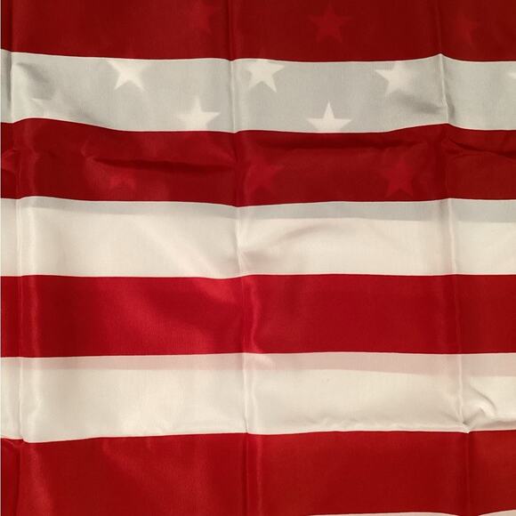 American Flag NWOT - Picture 2 of 3